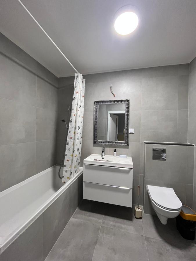 Comfy Guest Apartment Warszawa Zewnętrze zdjęcie